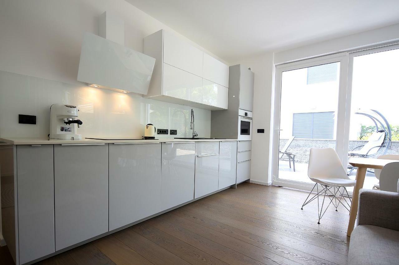 The View Luxury Apartment Dramalj Buitenkant foto