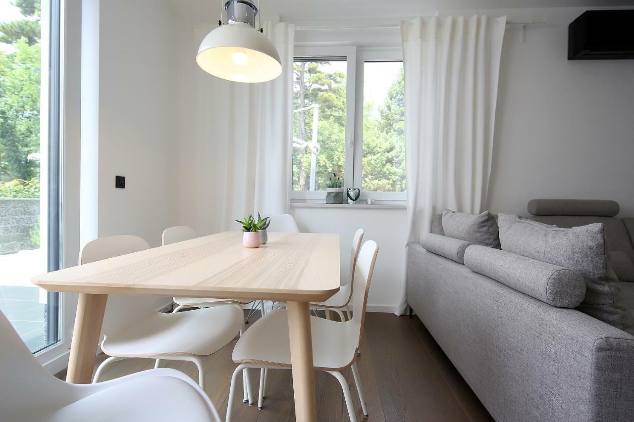 The View Luxury Apartment Dramalj Buitenkant foto