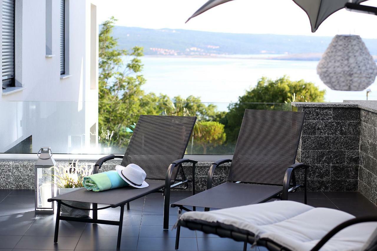 The View Luxury Apartment Dramalj Buitenkant foto