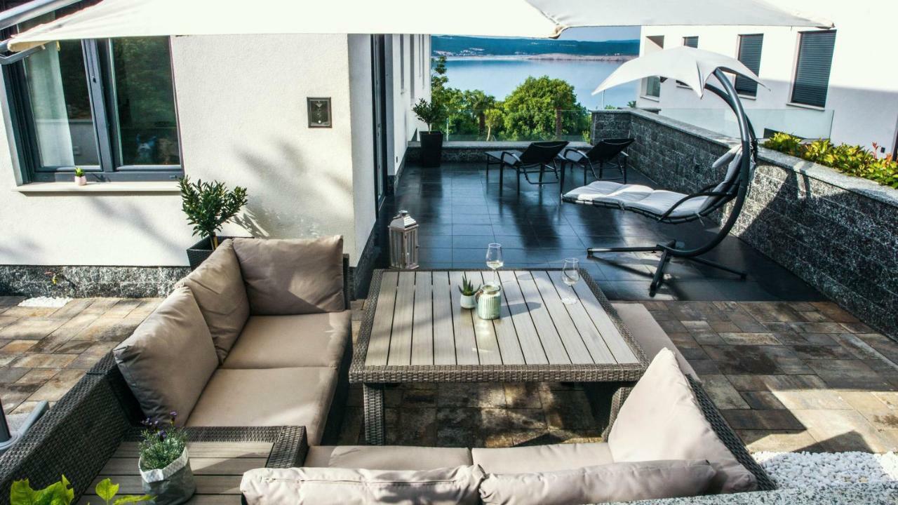 The View Luxury Apartment Dramalj Buitenkant foto